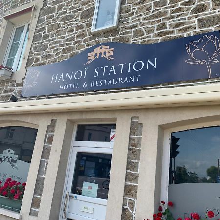 Hotel & Restaurant Hanoi Station Сен Мало Екстериор снимка