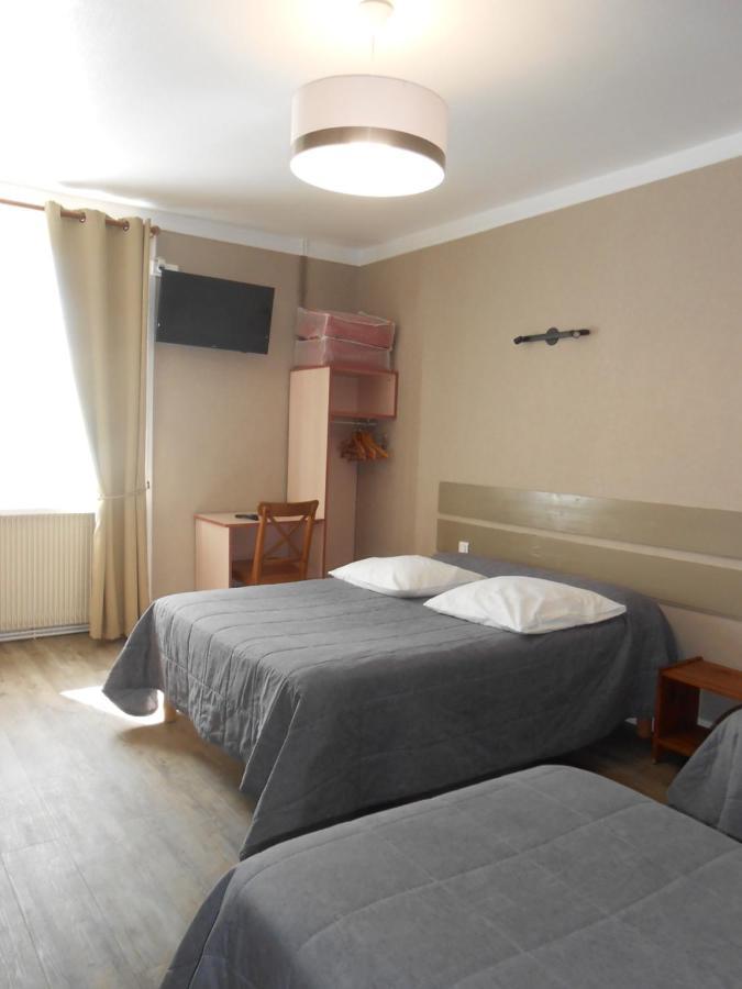Hotel & Restaurant Hanoi Station Сен Мало Екстериор снимка